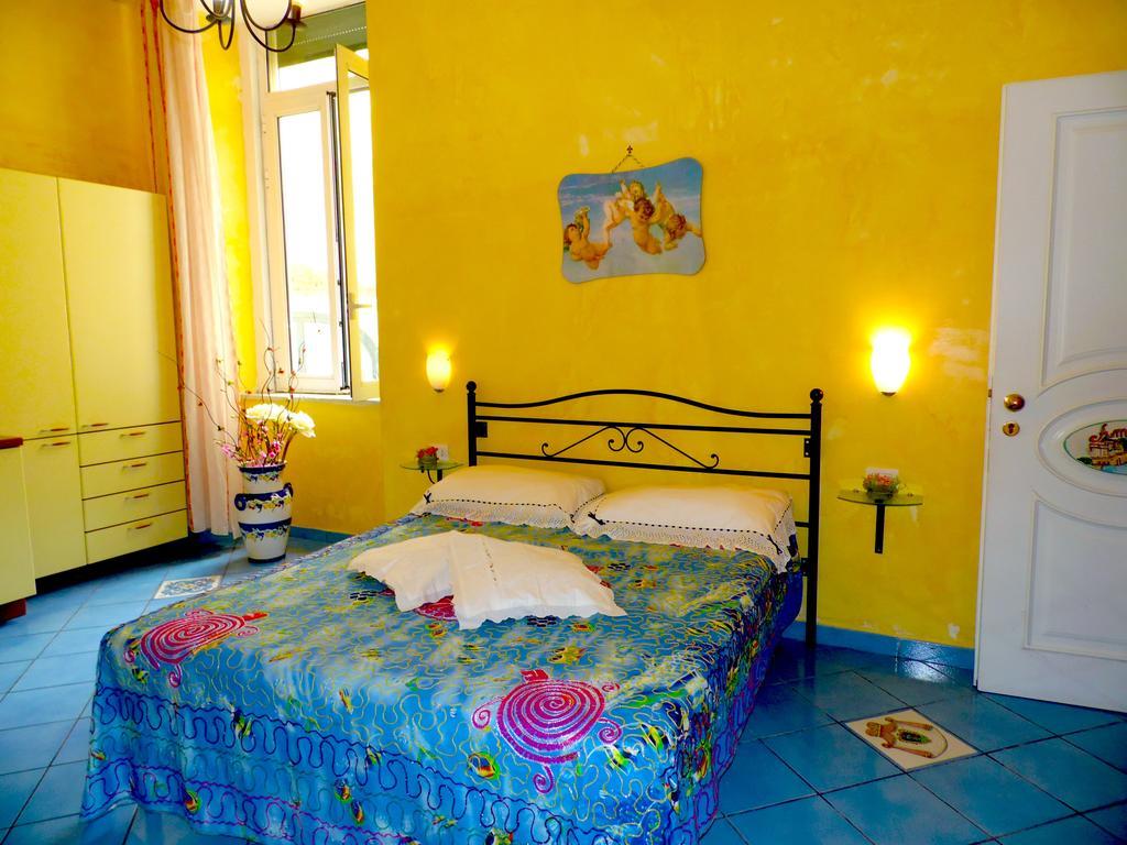 Dimora Carlo III Bed & Breakfast Vietri Phòng bức ảnh
