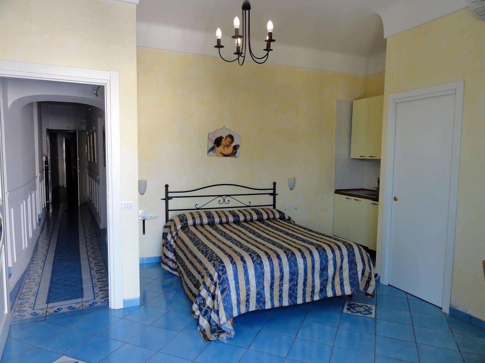 Dimora Carlo III Bed & Breakfast Vietri Ngoại thất bức ảnh